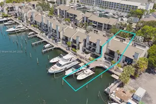 39 Portside Dr, Fort Lauderdale, FL 33316 - Photo 1