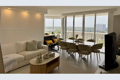 1000 Island Blvd #1410, Aventura, FL 33160 - Photo 1