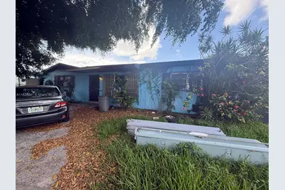 10315 SW 42nd St, Miami, FL 33165 - Photo 1