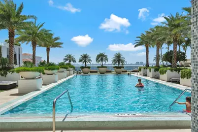 600 NE 27th St #1105, Miami, FL 33137 - Photo 1