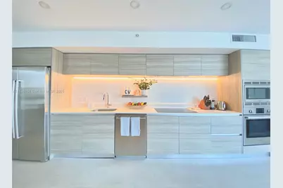 6620 Indian Creek Dr #617, Miami Beach, FL 33141 - Photo 1