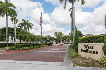 10241 NW 9 Street Cir #109-5, Miami, FL 33172 - Photo 1