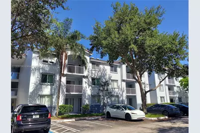 2640 S University Dr #125, Davie, FL 33328 - Photo 1