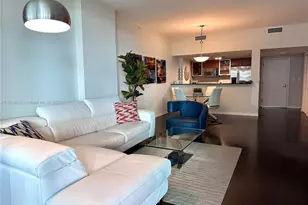 1800 N Bayshore Dr, Miami, FL 33132 - Photo 1