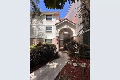 10141 W Sunrise Blvd #302, Plantation, FL 33322 - Photo 1