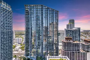 88 SW 7th St, Miami, FL 33130 - Photo 1