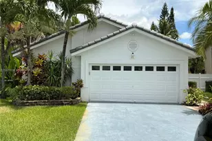 651 SW 176th Ave, Pembroke Pines, FL 33029 - Photo 1