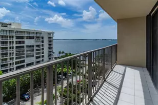 1450 Brickell Bay Dr, Miami, FL 33131 - Photo 1