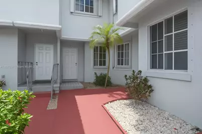 8260 NW 10th St #4, Miami, FL 33126 - Photo 1