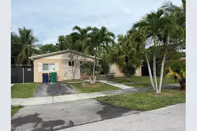 16001 SW 103 Ct, Miami, FL 33157 - Photo 1
