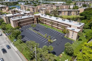 706 NW 87th Ave, Miami, FL 33172 - Photo 1