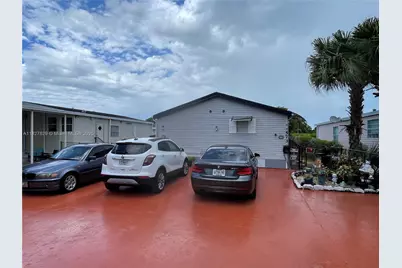 19800 SW 180th Ave Unit 573, Miami, FL 33187 - Photo 1