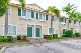 5907 Glasgow Way, Tamarac, FL 33321 - Photo 1