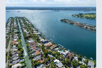 1375 N Biscayne Point Rd, Miami Beach, FL 33141 - Photo 1