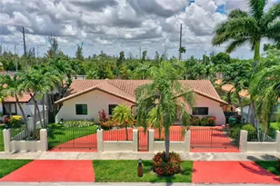 28 SW 136th Pl, Miami, FL 33184 - Photo 1