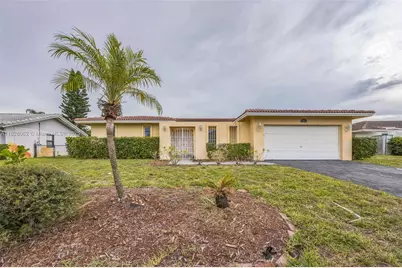 867 Ramblewood Dr, Coral Springs, FL 33071 - Photo 1