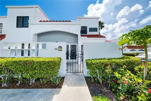 20945 Bay Ct, Aventura, FL 33180 - Photo 1