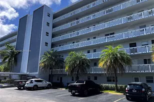 320 NE 12th Ave, Hallandale Beach, FL 33009 - Photo 1