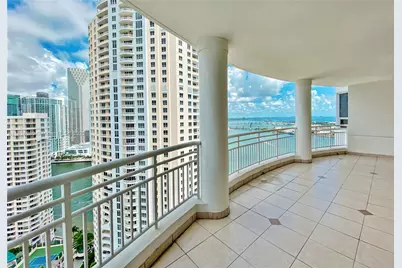 808 Brickell Key Dr #3005, Miami, FL 33131 - Photo 1