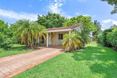 220 NW 35th Ct, Oakland Park, FL 33309 - Photo 1