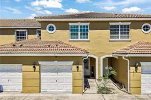 345 SW 121st Ave, Pembroke Pines, FL 33025 - Photo 1
