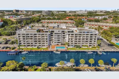 1650 NE 115th St #304, Miami, FL 33181 - Photo 1