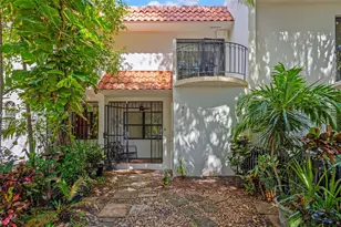 1609 NE 105th St, Miami Shores, FL 33138 - Photo 1