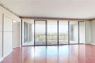 11113 Biscayne Blvd, Miami, FL 33181 - Photo 1