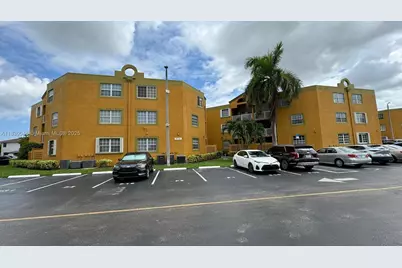 9731 Fontainebleau Blvd #F209, Miami, FL 33172 - Photo 1