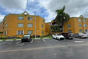 9731 Fontainebleau Blvd, Miami, FL 33172 - Photo 1