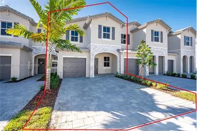 2680 SE 10th St #2680, Homestead, FL 33035 - Photo 1