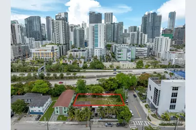 367 SW 11th St, Miami, FL 33130 - Photo 1