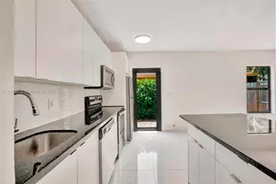 5731 NE 18th Ave, Fort Lauderdale, FL 33334 - Photo 1