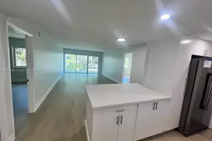 100 Lakeview Dr, Weston, FL 33326 - Photo 1