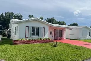 8104 NW 58th Pl, Tamarac, FL 33321 - Photo 1