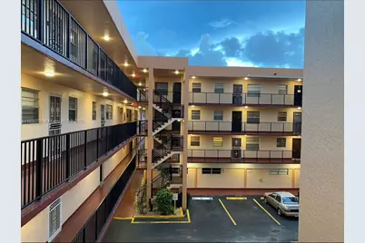 1855 W 60th St #210-C, Hialeah, FL 33012 - Photo 1