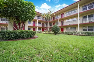 251 SW 134th Way, Pembroke Pines, FL 33027 - Photo 1