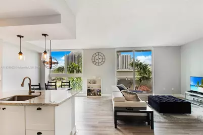 275 NE 18th St #405, Miami, FL 33132 - Photo 1