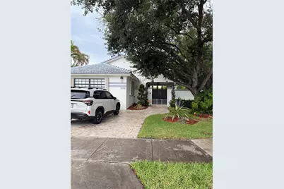 15158 NW 89th Ave, Miami Lakes, FL 33018 - Photo 1