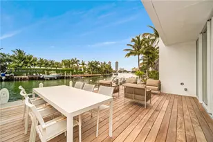1011 W 48th St, Miami Beach, FL 33140 - Photo 1