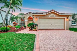 14284 NW 22nd St, Pembroke Pines, FL 33028 - Photo 1