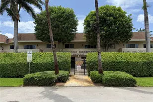 14500 SW 88th Ave, Palmetto Bay, FL 33176 - Photo 1