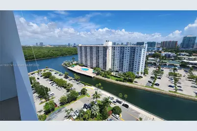 500 Bayview Dr #1725, Sunny Isles Beach, FL 33160 - Photo 1