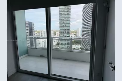 1080 Brickell Ave #2205, Miami, FL 33131 - Photo 1