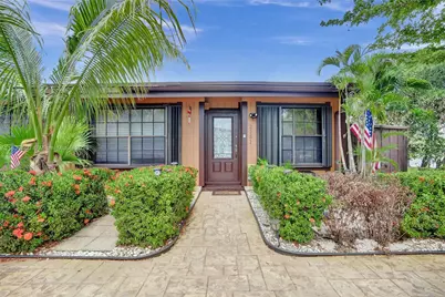2251 Dogwood Ct, Pembroke Pines, FL 33026 - Photo 1