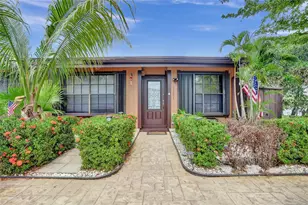 2251 Dogwood Ct, Pembroke Pines, FL 33026 - Photo 1