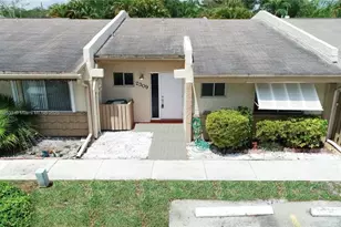 2309 N 37th Ave, Hollywood, FL 33021 - Photo 1