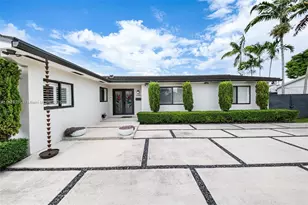 10321 SW 102nd Ave, Miami, FL 33176 - Photo 1