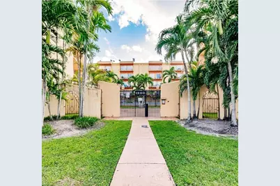 1900 W 54th St #108, Hialeah, FL 33012 - Photo 1