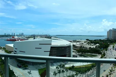 888 Biscayne Blvd #1806, Miami, FL 33132 - Photo 1
